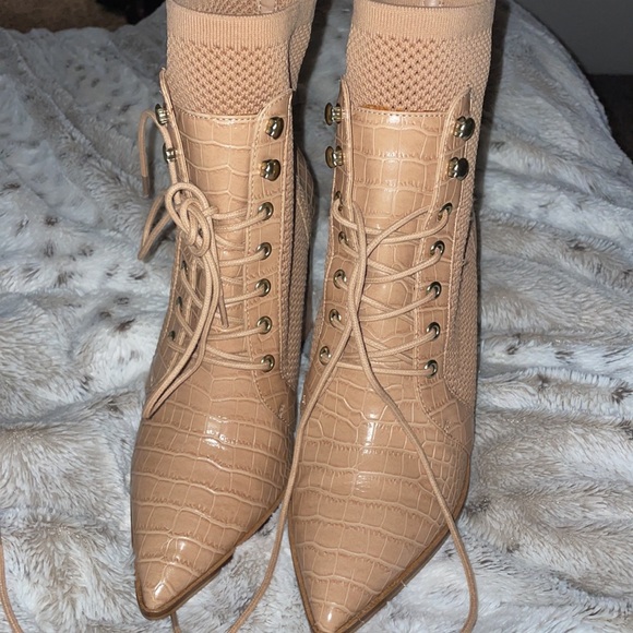 ALDO BOOTIES - Picture 2 of 4